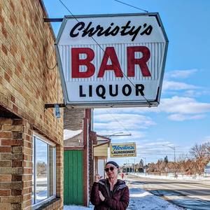 Meet your Posher, Christy